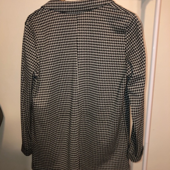 Blazer - Picture 4 of 4